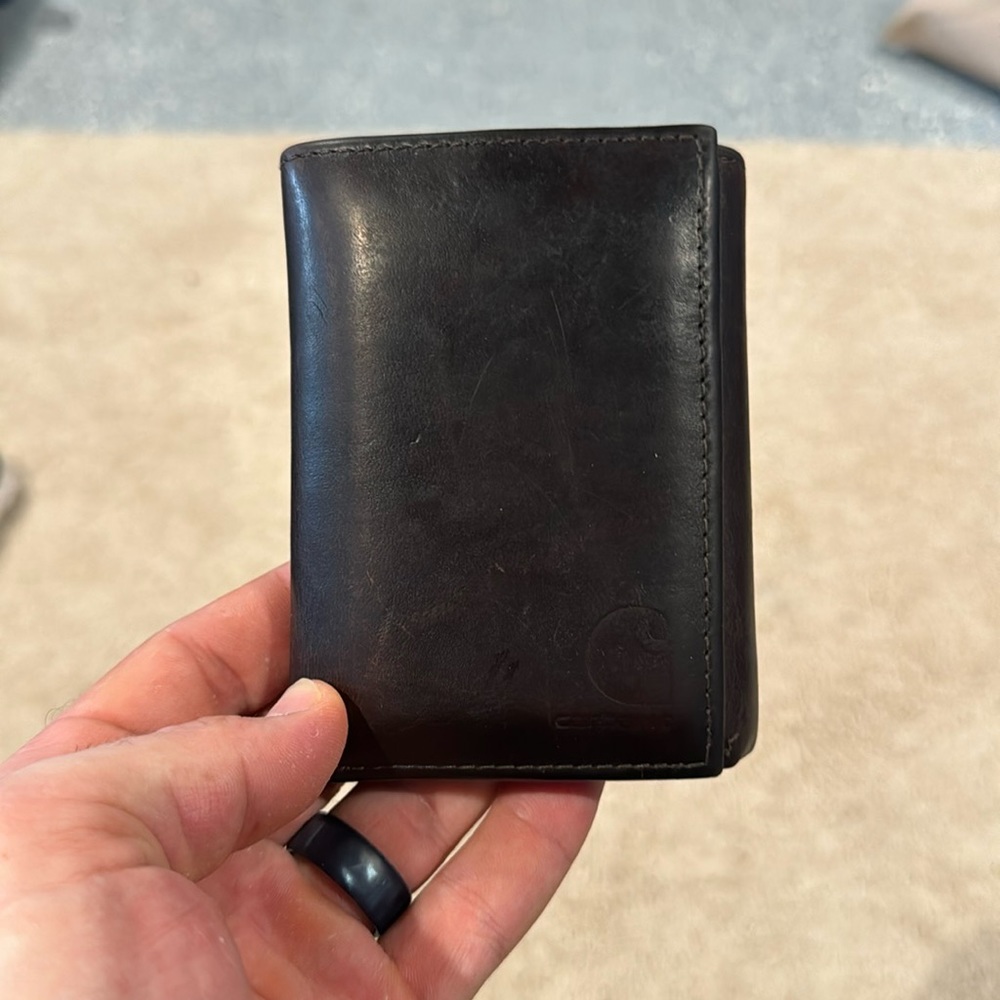 Tri fold carhartt lather wallet - Picture 1 of 3